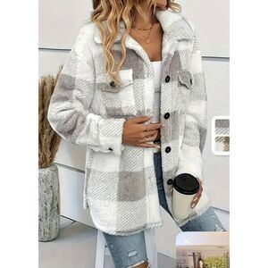 NWT Gorgeous XL Grey / White Plaid Sherpa Teddy   Button Down Shirt Jacket